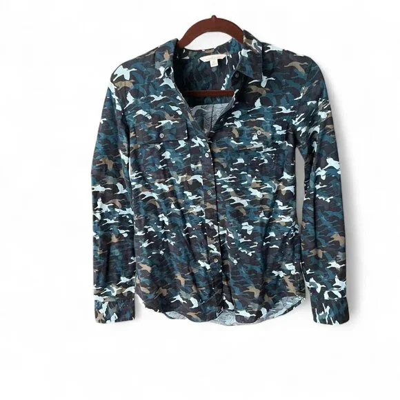 L.L. Bean Women's Signature Utility Shirt 100% cotton size XS - Picture 1 of 3